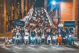 SMAT端電動機車減碳旗艦計畫 邱俊榮：政府應制定車廠電車最低銷售比，自10％逐年調升