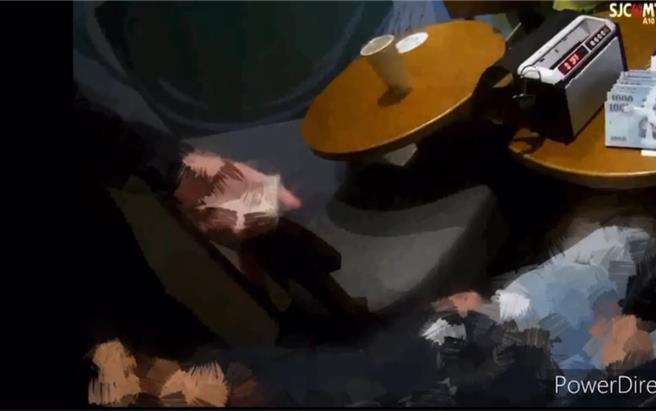 18岁尹姓车手自备点钞机到场收取「投资」款项，被警方当场逮获。( 水上分局提供／吕妍庭嘉义传真)