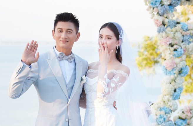 吴奇隆、刘诗诗过去时常在社群放闪。（图／微博）