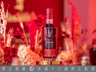 「雪莉之王」當之無愧！格蘭菲迪解鎖神秘過桶工藝  造就傳奇風味「舌尖上的絲絨」