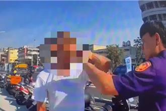 莽男带杀鱼刀去看热闹 不满遭盘查秽言辱警被法办