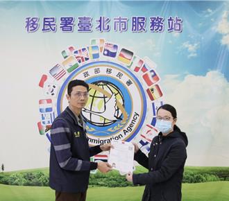 政大陸生遊高雄車禍重傷昏迷 移民署緊急協助家屬來台