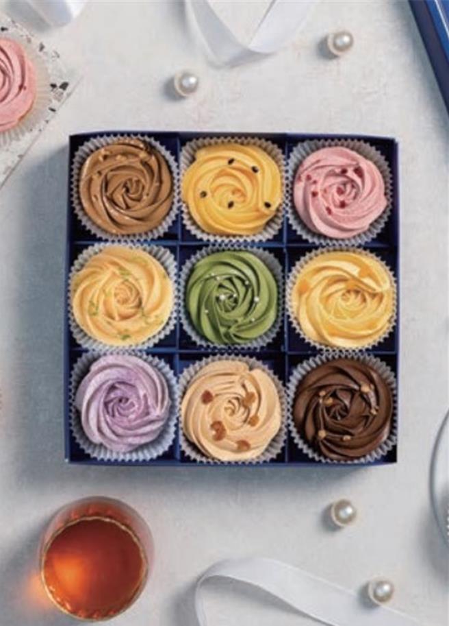 微风信义SEA TO SKY，室内跨年套组推荐价6800元起，耶诞跨年已预约额满。（微风提供）