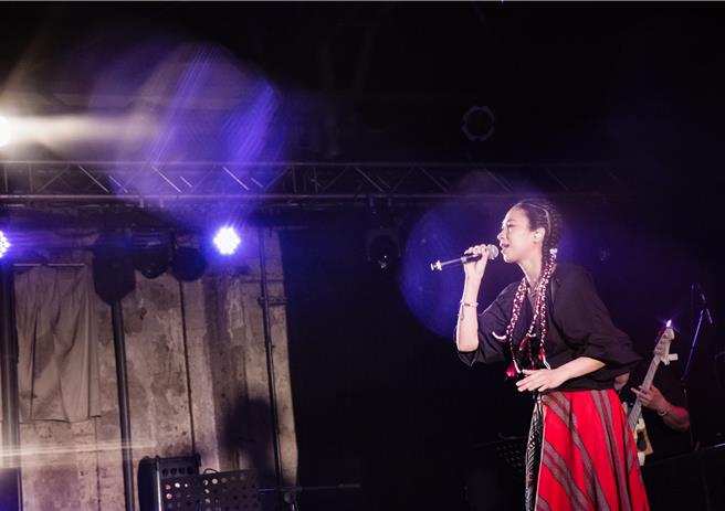 雅维•茉芮日前举办专场演唱会。（独一无二娱乐文化提供）
