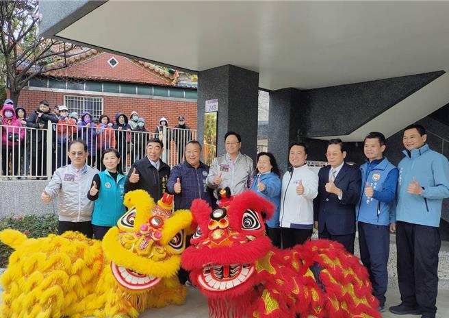 桃园市杨梅区幼狮段1230地号的杨梅青山市民活动中心，19日正式启用。（廖姮玥摄）