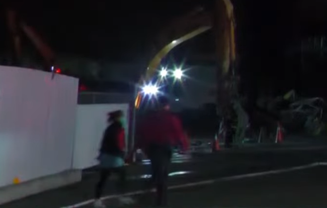 全联旗下位于大肚区的善美仓储新建厂房，今日下午发生惊人的火灾事故，火势猛烈，伤亡人数不断上升。据消防单位最新消息，工造成9人死亡，另5人受伤。（翻摄画面）