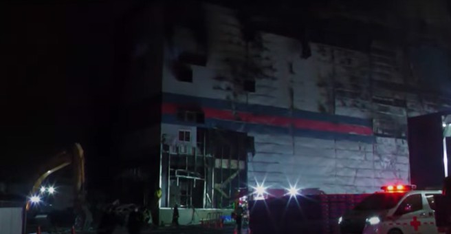 一对廖姓水电师傅父子不幸丧命，令家属心碎。（翻摄画面）