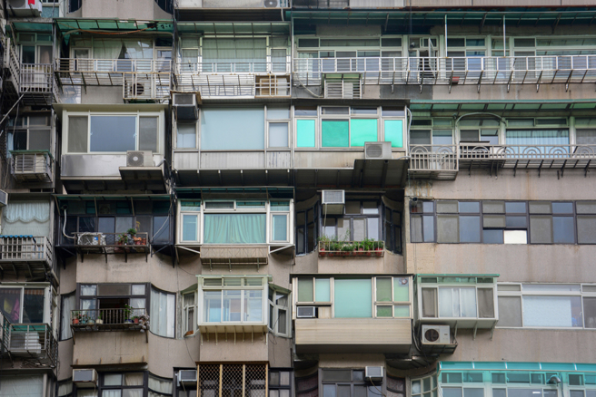 明年元旦起，北市6、7楼以上住户纳入住宅公共安全申报范围，若未按时申报，最重可罚30万元。（示意图。图：shutterstock/达志）