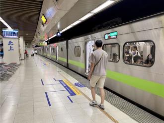 台鐵浮洲站「1人落軌遭自強號撞擊」 板橋=樹林單線運轉