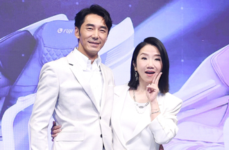 陶晶瑩曝一家四口「大眼小嘴整形圖」！ 全網找不到李李仁笑慘