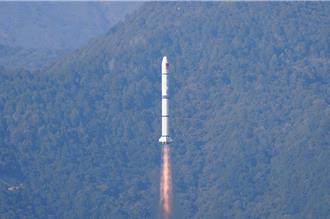 中共火箭晚間飛越台灣中部 國防部：對台灣無危害