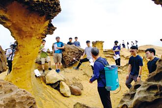 北科大砂岩强化技术 护野柳地景