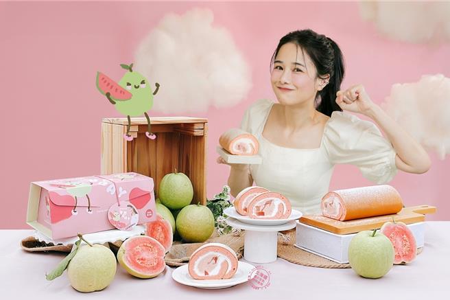 「亞尼克」攜手百萬YouTuber千千的自創品牌「水水灶咖」，以台灣人喜愛的紅心芭樂入捲，共同打造粉色系台味甜點「甘芭DAY生乳捲」。(亞尼克提供)