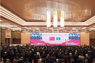 澳門舉行慶祝回歸25週年酒會  新任特首提出施政願景