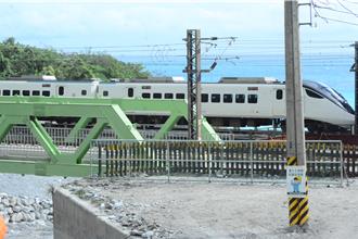台鐵北迴線小清水溪新橋提前通車！元旦前運能大提升