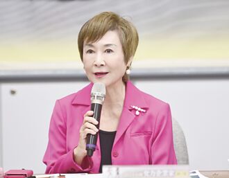 职场达人－千面女郎陈艾妮 文学、艺术双管齐下