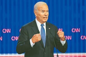 美媒：拜登退化嚴重 當總統全靠幕僚撐