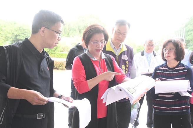 彰化縣長王惠美針對財劃法修正回應。（李京昇攝）