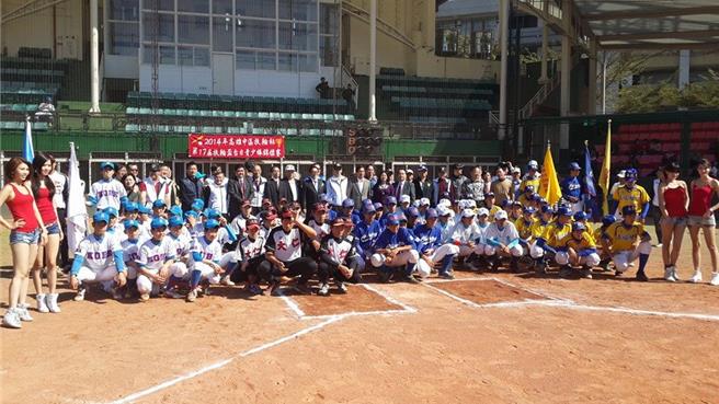 过去扶轮杯举办青少棒赛已经有近30年歷史，曾因为疫情关系停办5年，今年决定復办。（高雄中区扶轮社提供／纪爰高雄传真）