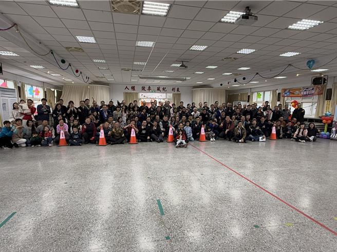 台中市政府警察局丰原分局21日举办岁末年终感恩餐会。（警局提供／李京升台中传真）