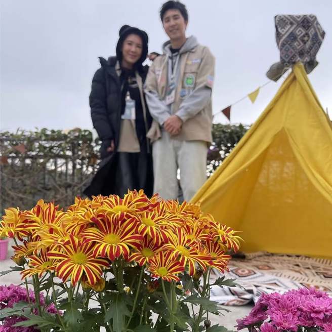 胡瓜親自為兒女掌鏡讓小禎立刻傻眼。（圖／IG@karenhu1984）