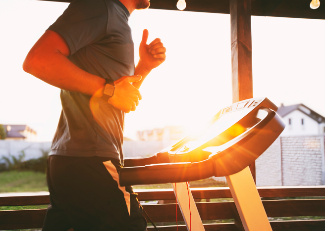 健身教练提供4个实用又有效的日常减肥技巧，不必上健身房就能做到。（示意图：shutterstock／达志）