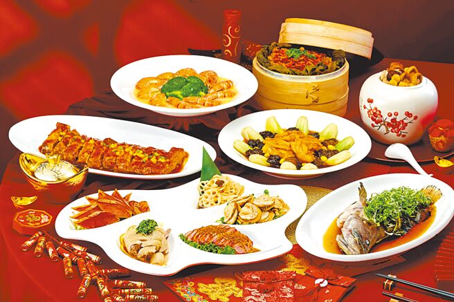 裕元花園酒店推6人與10人份迎春宴外帶常溫年菜。圖／台中裕元花園酒店提供