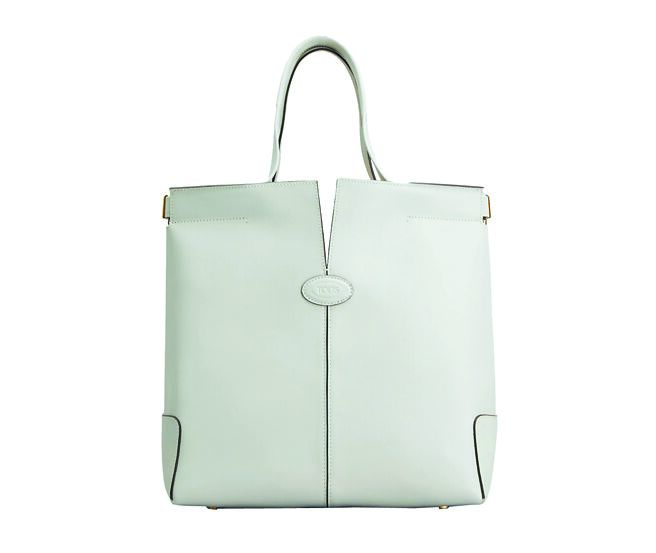 TOD’S DI FOLIO手提斜背包，6万7900元。（TOD’S提供）