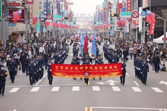 嘉義國際管樂節踩街嘉年華 軍校生精湛演出聽視覺饗宴