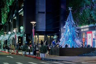 聖誕佳節輕旅行！搭台中觀光公車樂玩繽紛耶誕活動