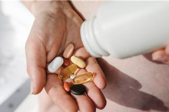 陸藥品集中採購「跌破成本價」 陸媒示警：一分錢一分貨