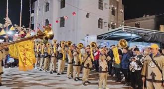 大甲鎮瀾宮也來了！高雄阿蓮崗后宮建廟百年遶境 逾4千人參與