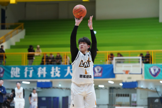 UBA》教頭提醒球員不得鬆懈 黎明學院大勝仍開會檢討許久