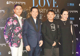 向太驚爆「功夫皇帝」真面目！ 遇亂流嚇得將頭夾在兩腿中間