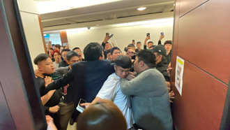 統神賽後遭黑衣人包圍打頭！《拳上》3點發聲：暴力行為絕不姑息