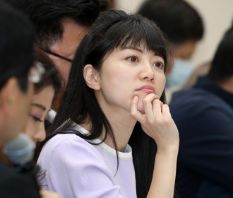 欣欣百貨董座不是她！ 王世堅曝個性：不適合高嘉瑜