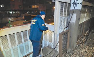 欠債男浮洲站落軌 58列次延誤