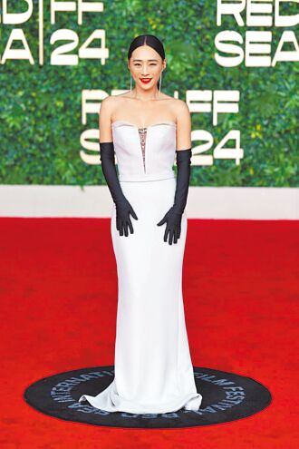 吳可熙當評審 興奮與史派克李交流