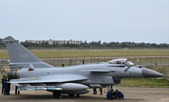 大買殲-10C戰機 陸軍武第二大客戶恐得再想想