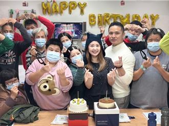 「七朵花」賴薇如40歲爆生娃喜訊！揪帥尪做公益許願