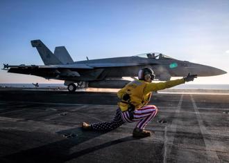 揭美軍擊落自家F-18可能原因 退將栗正傑點名「飛行員」：恐有責任