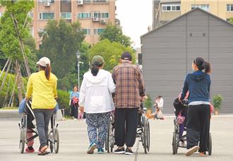 直聘外籍看護免巴氏量表？ 勞動部：反對以年齡畫分