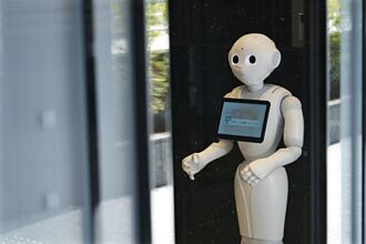 信邦、詮欣 機不可失