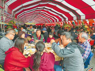 促銷烏金 雲林區漁會席開160桌