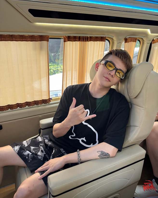 孙生幽因大胆作风，引发不少桃色纠纷。（图／翻摄自孙生IG）