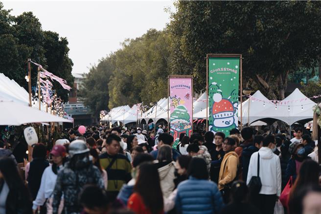 今年「开嘉-Open Possible Market」市集共举办5场，计超过40万人次参与，创造逾2000万元商机。(嘉义市政府提供／吕妍庭嘉义传真)