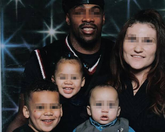 美国华盛顿州一名年轻妈妈，她怀胎十月生下的孩子，竟因DNA鑑定结果与她「基因不符」，不仅遭控拐带儿童、诈领福利，还差点失去孩子的监护权。（翻摄X）