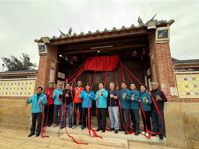 金門縣定古蹟「蔡厝蔡氏家廟」歷經2年多的修復已正式竣工，今（23）日舉辦落成典禮。（于家麒攝）