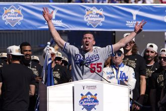 MLB》道奇前王牌投手、兩冠功臣伯勒轉投紅襪