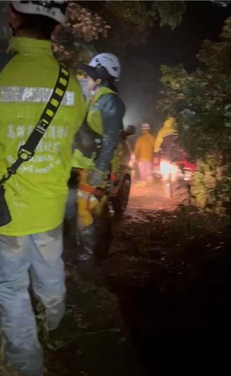 82岁翁晚间上山巡视水源   意外跌落山沟不治